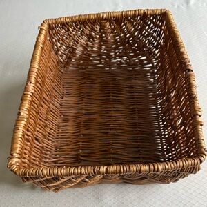 VTG Woven Honey Golden Rectangular Basket
